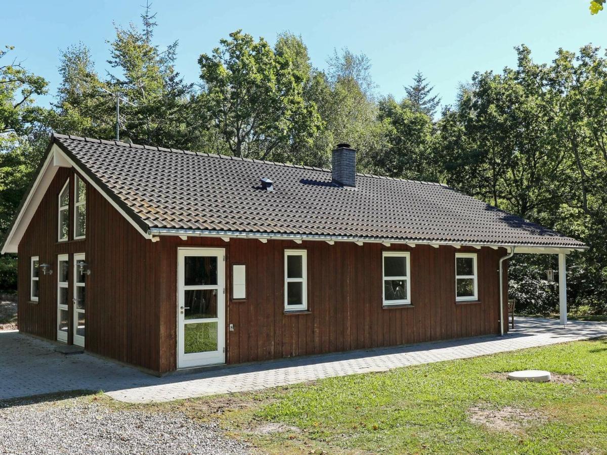 6 Person Holiday Home In Hadsund Odde Bilik gambar
